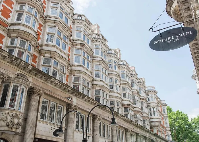 7Vh Virginia House, 31 Bloomsbury Way By City Living London